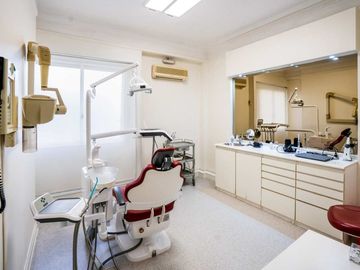 VENTA DPTO 5 AMB de CATEGORIA - c/RENTA - RECOLETA