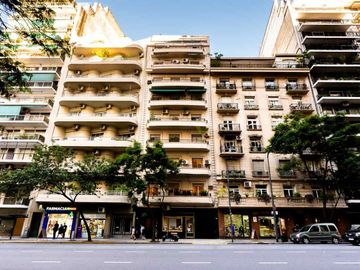 VENTA DPTO 5 AMB de CATEGORIA - c/RENTA - RECOLETA
