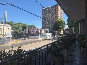 VENTA - Depto 4 amb - Balcón - Cochera - Terraza
