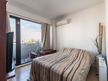 2 AMB. BALCON, COCHERA PILETA GYM APTO PROFESIONAL