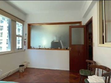 CONSULTORIOS/ OFICINA MICROCENTRO  RENTA /PERMUTA