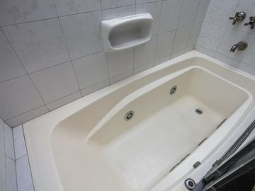 VENTA - CASA TIPO CHALET 5 amb Patio y Cochera