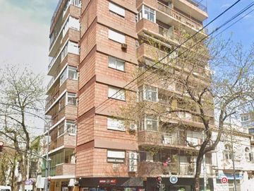 VENTA DE PISO 4 AMBIENTES - COLEGIALES
