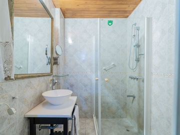 Dpto 3 Ambientes con Jardín