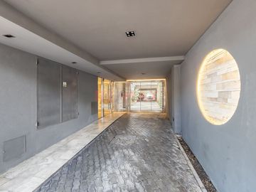 DEPARTAMENTO 3 AMB. VENTA. ALMAGRO. BALCON CORRIDO