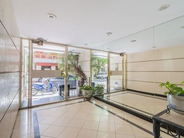 Dpto 3 Ambientes con  Jardín