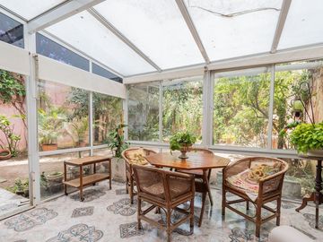 Dpto 3 Ambientes con  Jardín