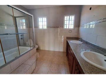 VENDO DOS CASA Residencial HillTop