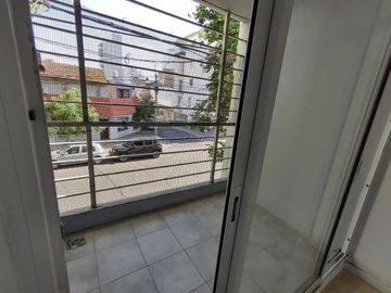 VENTA DEPTO 2 DORMITORIO CON PATIO ECHESORTU