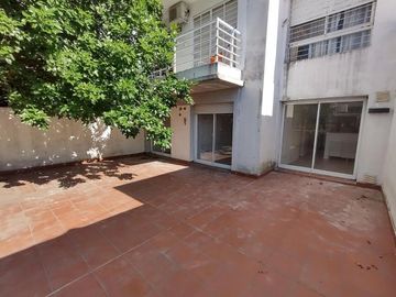 VENTA DEPTO 2 DORMITORIO CON PATIO ECHESORTU