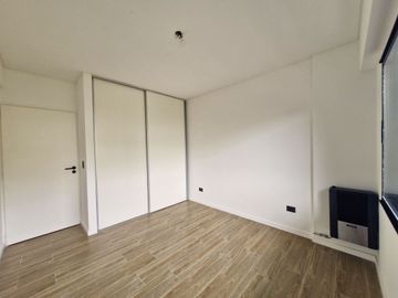 VENTA DEPARTAMENTO SAAVEDRA 2AMB DIVISIBLE 3AMB