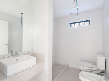 VENTA MONOAMBIENTE NUÑEZ ESTRENAR APTO PROFESIONAL