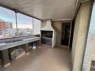 VENTA DEPTO BELGRANO 3 AMB. COCHERA DEPENDENCIA