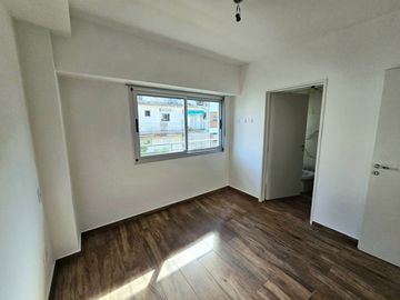 Venta 3 Ambientes 2 baños ESTRENAR Balcón Belgrano