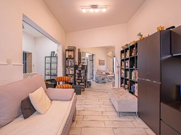 VENTA CASA 4 AMBIENTES BELGRANO EXCELENTE ESTADO