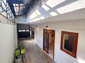 PH 4 AMBIENTES PLANTA BAJA COCHERA APTO CREDITO