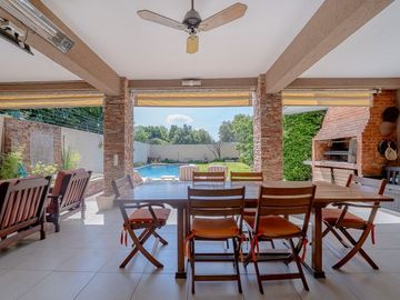 VENTA CHALET 5 AMBIENTES HAEDO APTO CREDITO