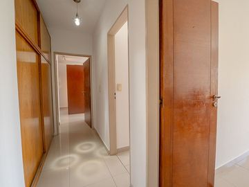 VENTA CHALET 5 AMBIENTES HAEDO APTO CREDITO
