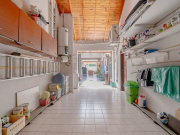 VENTA CHALET 5 AMBIENTES HAEDO APTO CREDITO