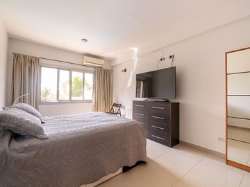 VENTA CHALET 5 AMBIENTES HAEDO APTO CREDITO
