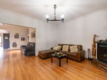 VENTA CHALET 5 AMBIENTES HAEDO APTO CREDITO