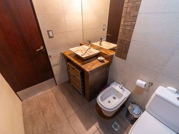 VENTA CHALET 5 AMBIENTES HAEDO APTO CREDITO