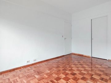 4 AMBIENTES LUMINOSO BALCON ALMAGRO APTO CREDITO