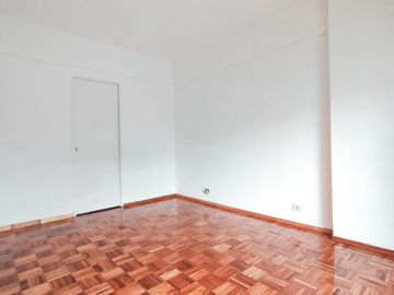 4 AMBIENTES LUMINOSO BALCON ALMAGRO APTO CREDITO