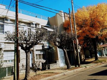 VENTA PH AL FRENTE TERRAZA GARAGE Y BALCON HAEDO