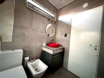 VENTA PH AL FRENTE TERRAZA GARAGE Y BALCON HAEDO