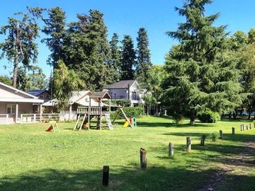 VENTA CASA 4 AMBIENTES BARRIO TIEMPO LIBRE