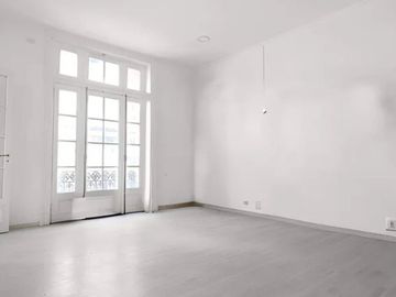 VENTA DEPARTAMENTO MONSERRAT 6 AMBIENTES PATIO