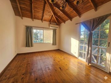 VENTA CASA 3 AMBIENTES TIEMPO LIBRE PILETA