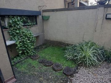 VENTA DUPLEX 3 AMBIENTES ITUZAINGO COCHERA Y PATIO