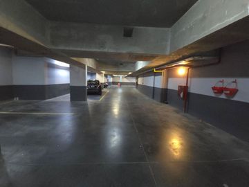 VENTA COCHERAS LA LUCILA