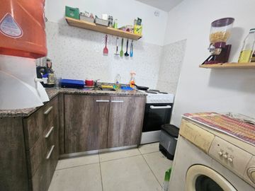DEPARTAMENTO 2 AMBIENTES MORENO COCHERA PILETA