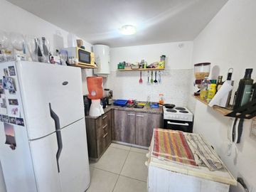 DEPARTAMENTO 2 AMBIENTES MORENO COCHERA PILETA