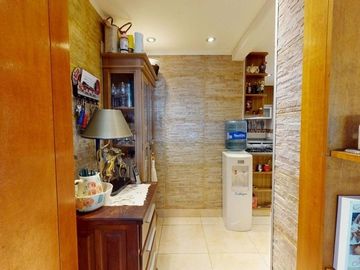 DEPARTAMENTO FLORES BALCON CON COCHERA 80 M2
