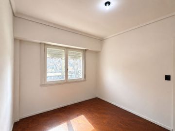 VENTA DEPTO 3 AMB FLORESTA APTO CREDITO ASCENSOR