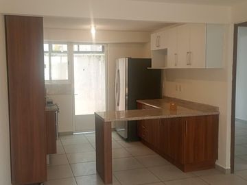 Casa en Imperio Real, Toluca