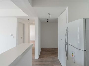 Venta Departamento 2 amb, balcón, Pque Patricios
