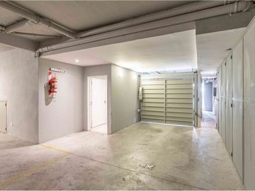 Venta Departamento 2 amb, balcón, Pque Patricios