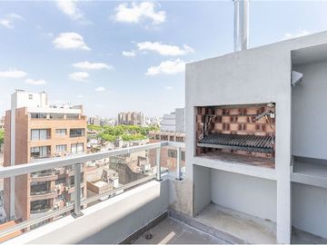 Venta Departamento 2 amb, balcón, Pque Patricios