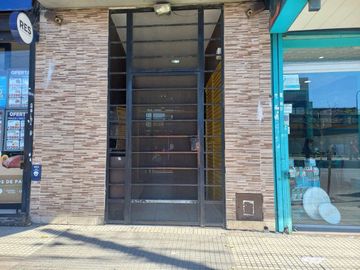 VENTA DEPARTAMENTO POMPEYA 2 AMB DIVISIBLE A 3 AMB