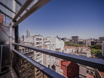 DEPARTAMENTO VENTA 2 AMBIENTES MICROCENTRO