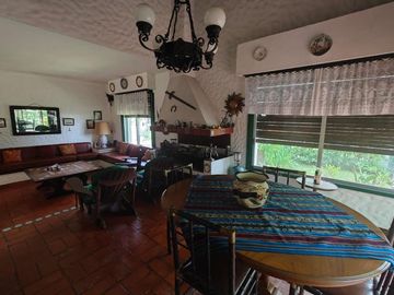VENTA CASA EN BARRIO CERRAD C.U.B.E FRENTE AL LAGO