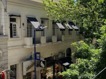 DEPARTAMENTO 4 AMB VENTA RECOLETA COCHERA BAULERA