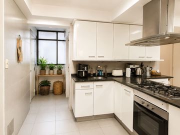 DEPARTAMENTO 4 AMB VENTA RECOLETA COCHERA BAULERA