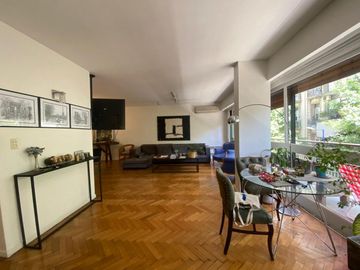 DEPARTAMENTO 4 AMB VENTA RECOLETA COCHERA BAULERA