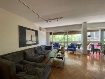 DEPARTAMENTO 4 AMB VENTA RECOLETA COCHERA BAULERA